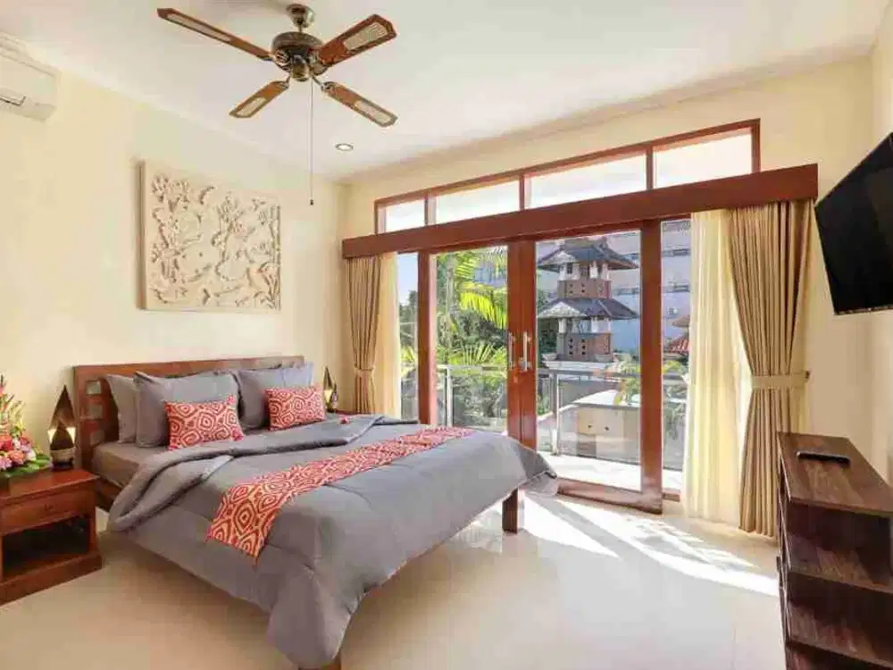 Villa Mewah Modern 500 Meter ke Pantai Legian - Thumbnail 7