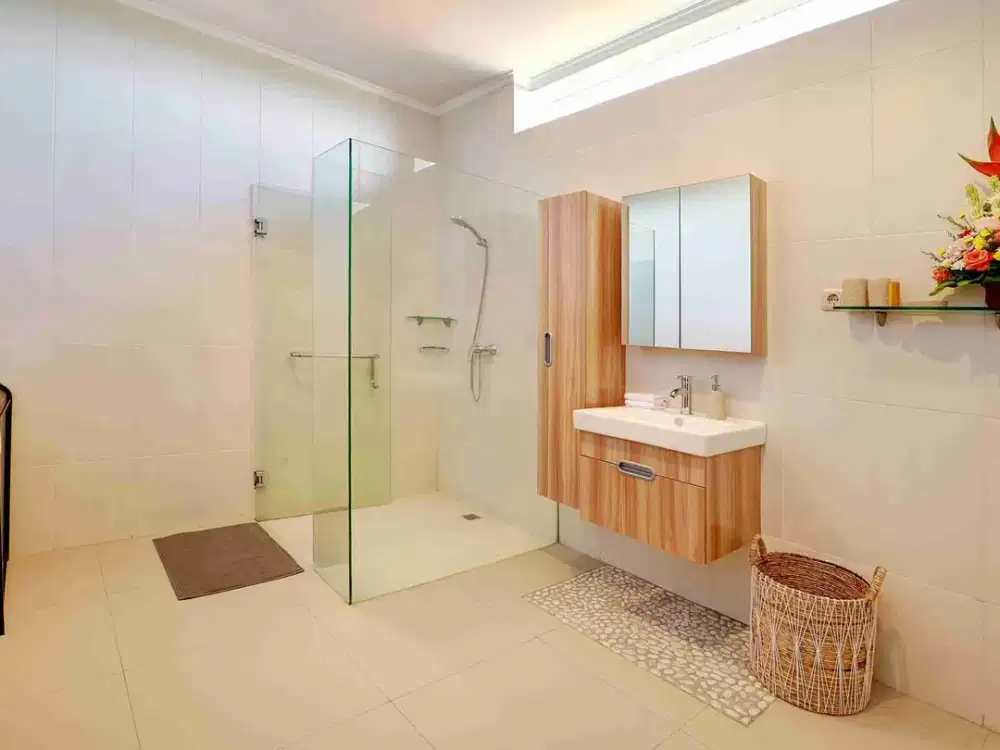 Villa Mewah Modern 500 Meter ke Pantai Legian - Thumbnail 9