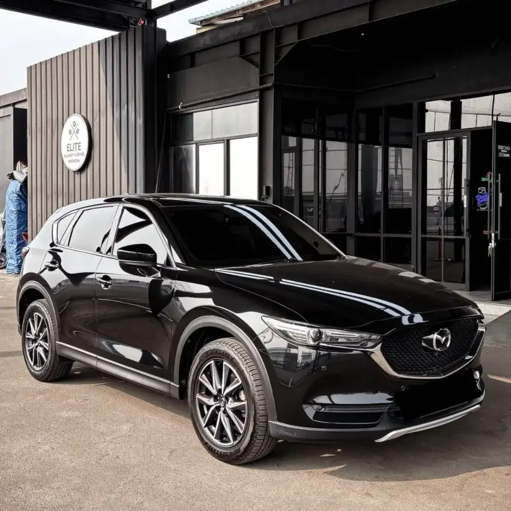 Mazda CX 5 GT Nik 2019
Black KM 42rb