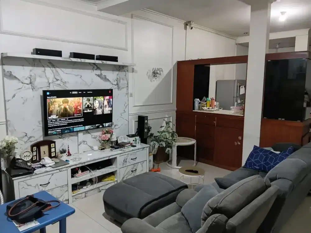 Rumah Siap Huni Nyaman di Komplek Adipura Bandung