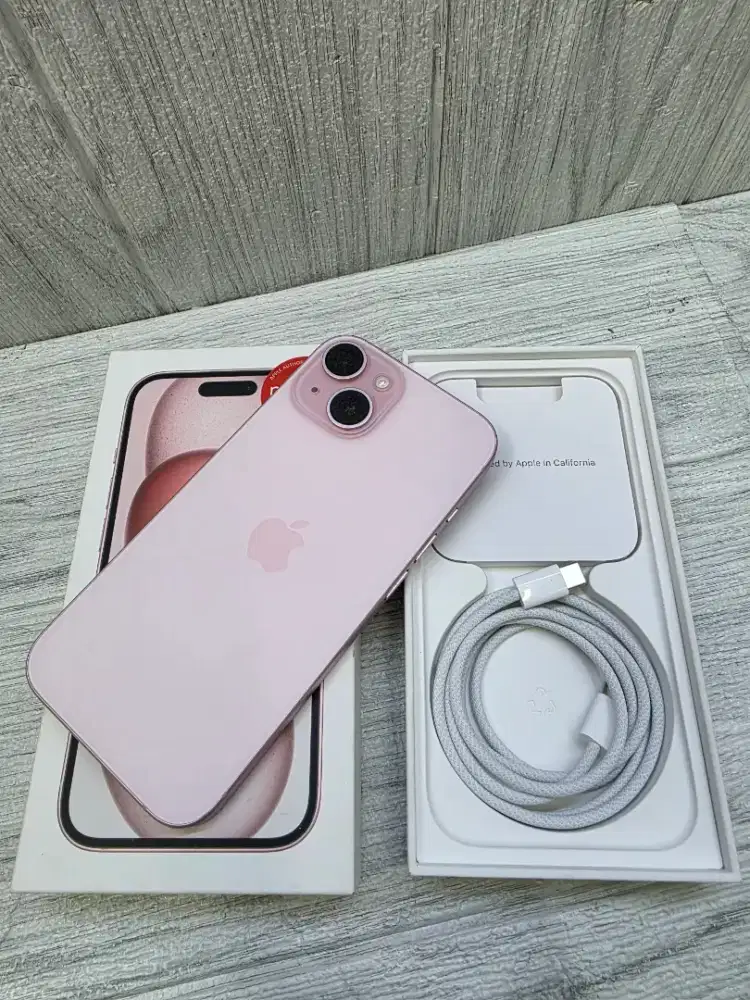 Iphone 15 128gb pink second resmi