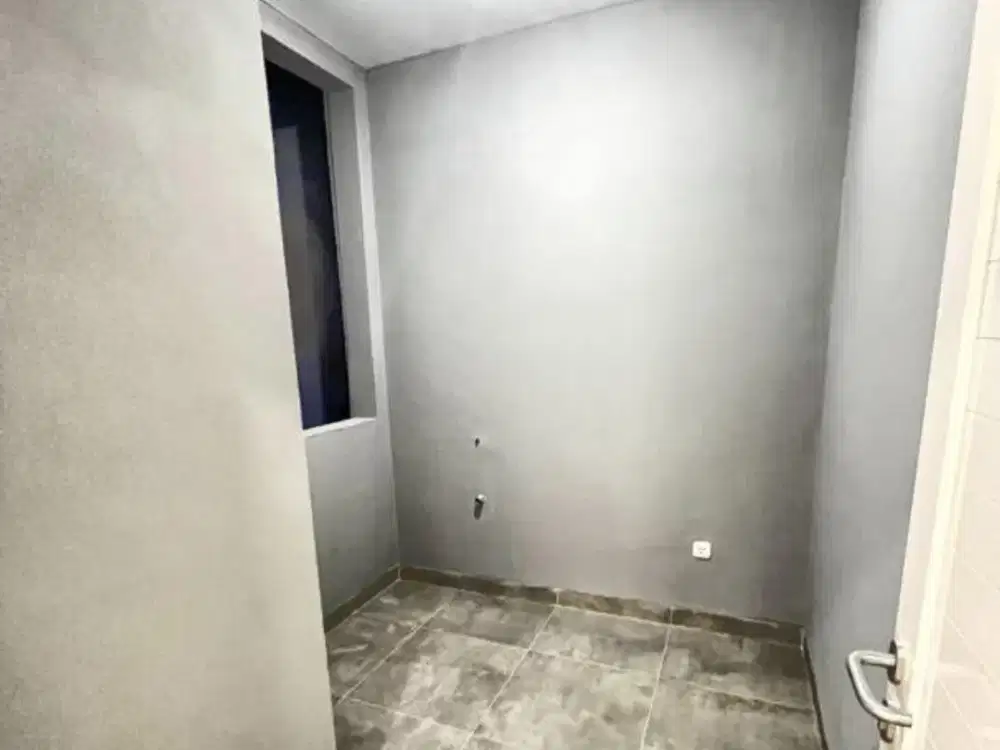 Dijual Gedung Siap Pakai Dengan Shaft Lift Di Duren Sawit Jaktim
