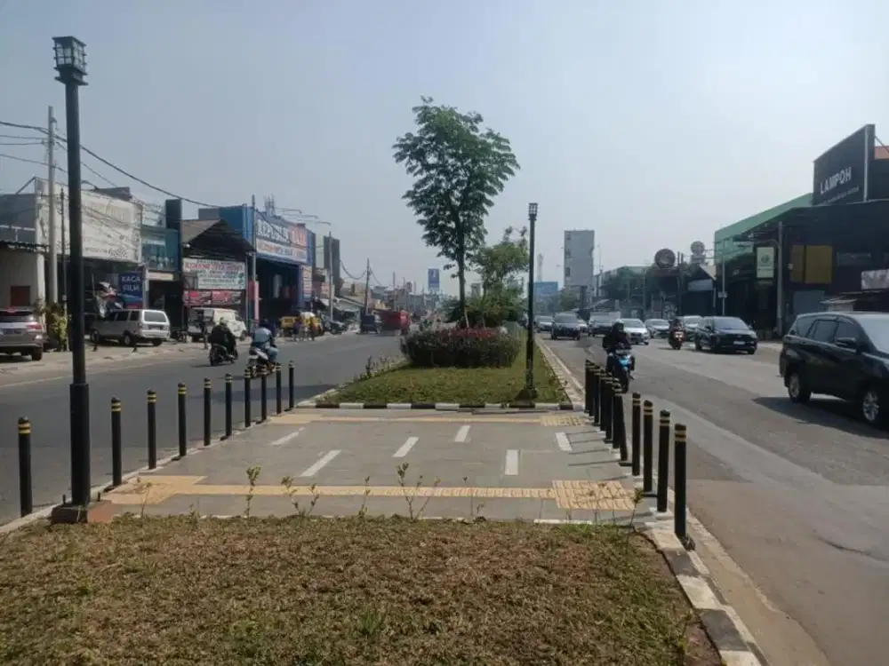 Dijual Tanah dan Bangunan di Raya BSD Tangerang Selatan