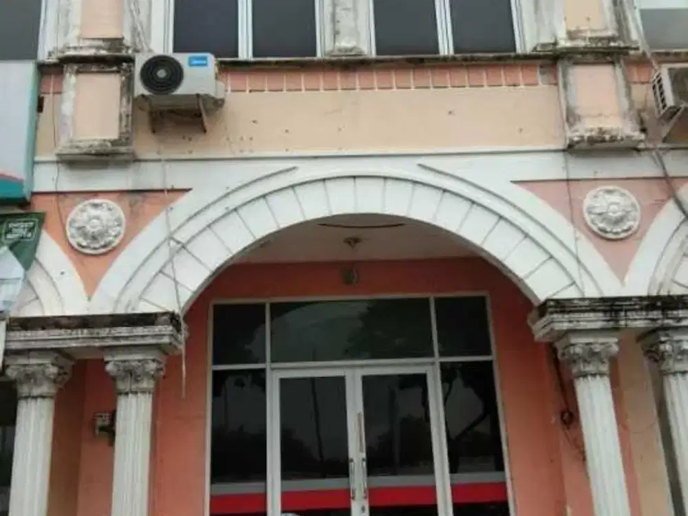 Dijual Ruko 3 Lantai Hadap Boulevard Gading Serpong