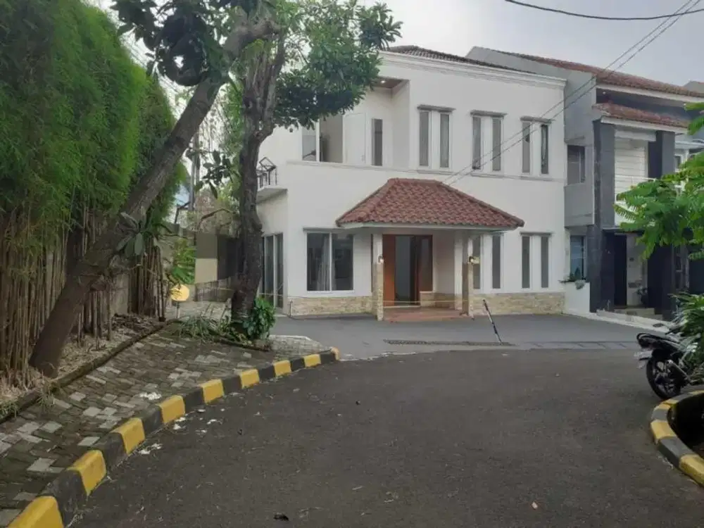 Dijual Rumah Bagus Taman Parahyangan Lippo Karawaci Tangerang