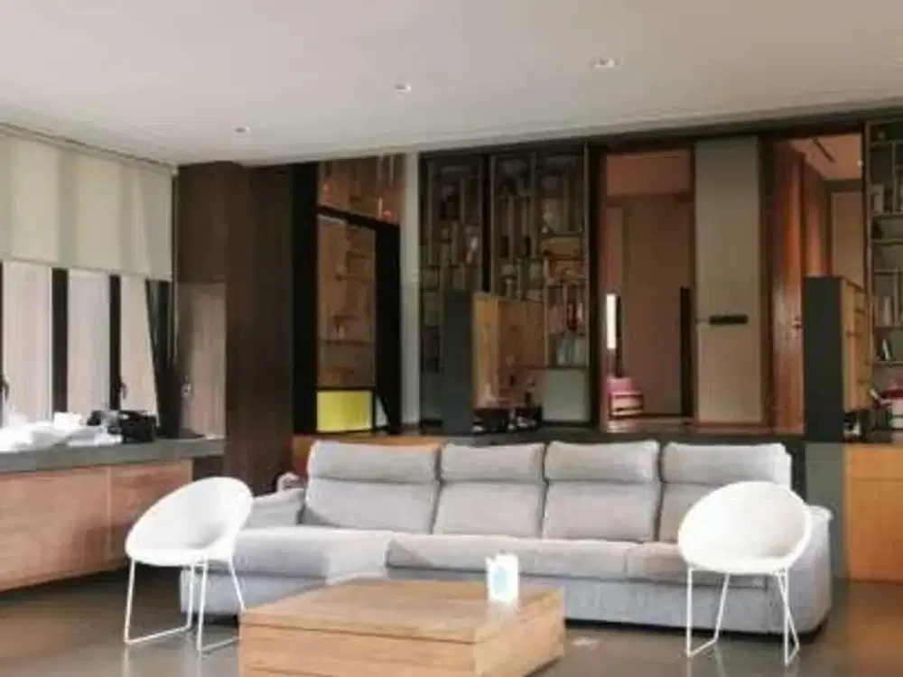 Dijual Rumah Mewah Design Industrial dengan Pool di Alam Sutera