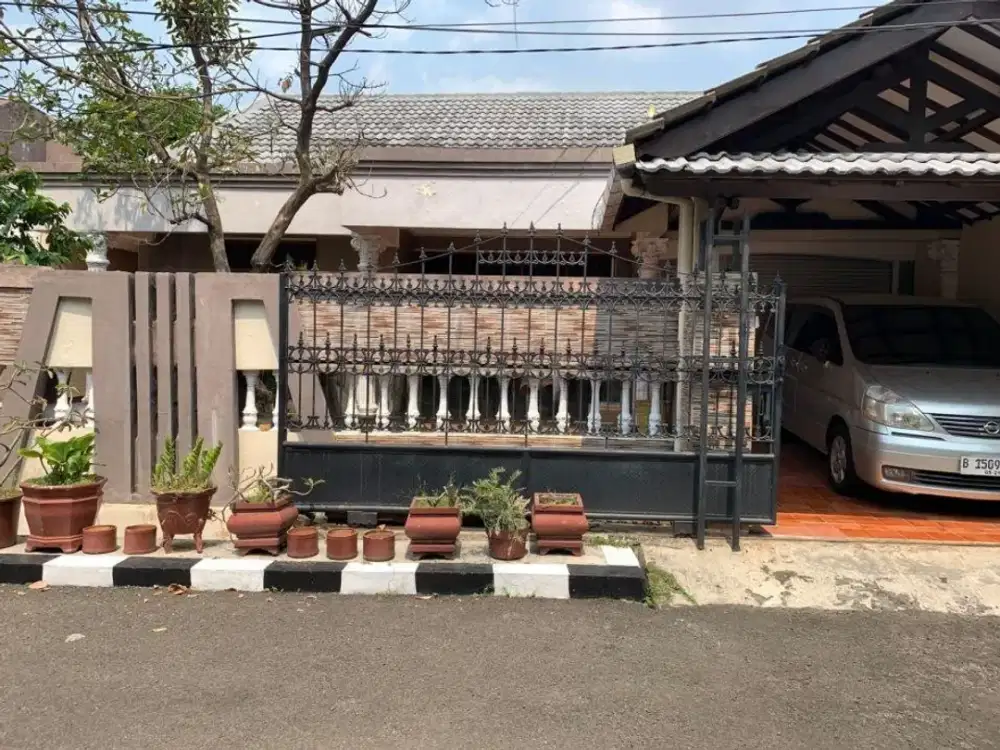 Dijual Rumah Luas Di Kemanggisan Palmerah Jakarta Barat