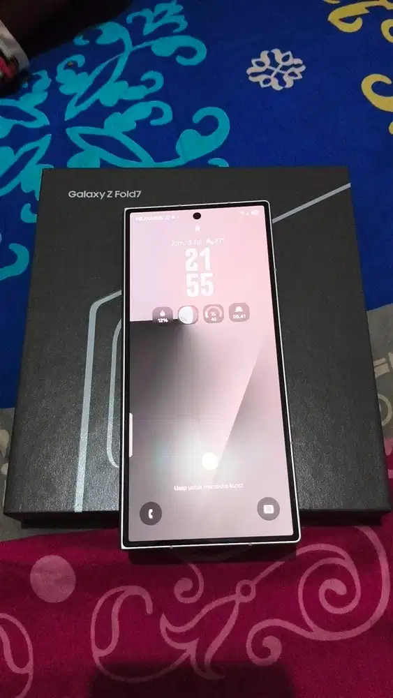 Jual Samsung Z Fold 7, 12/256, pemakaian 5 bulan.