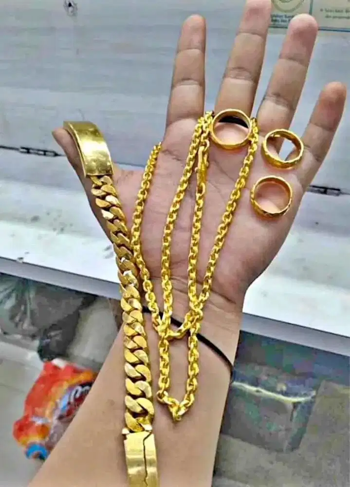 Terima jual beli emas berlian bisa cod