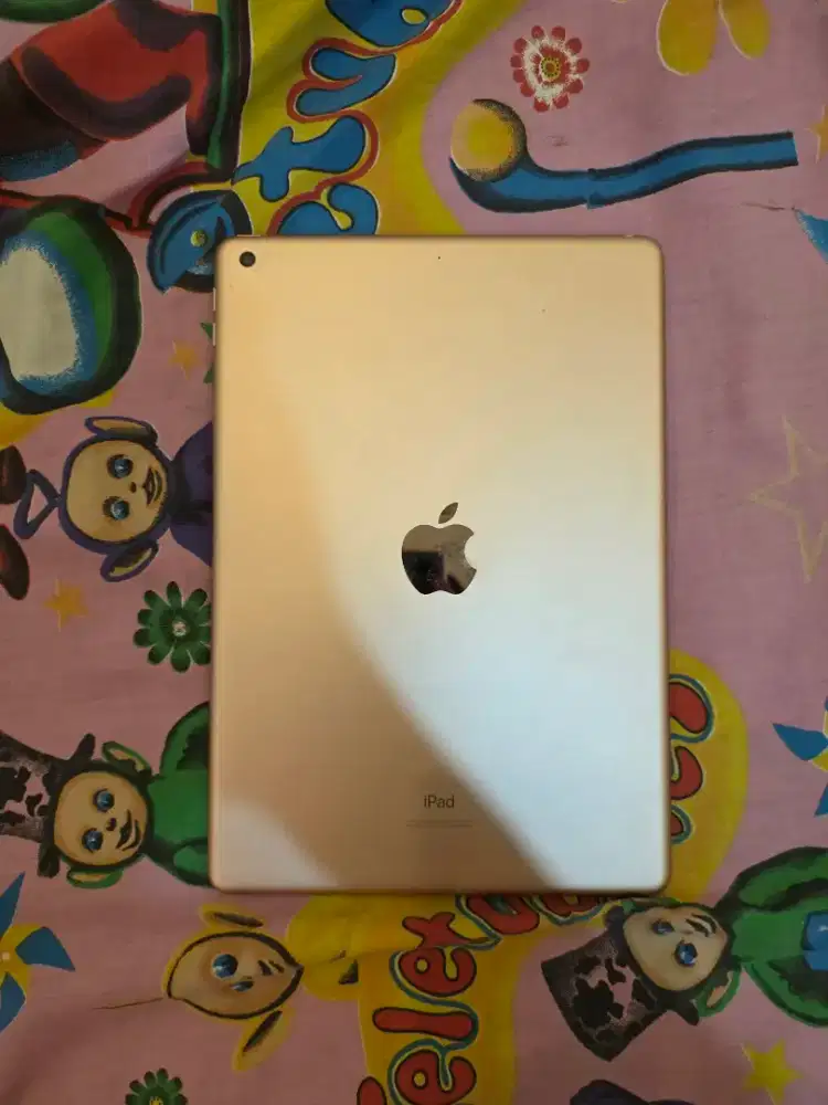 Ipad 7 128gb wifi only grs inter