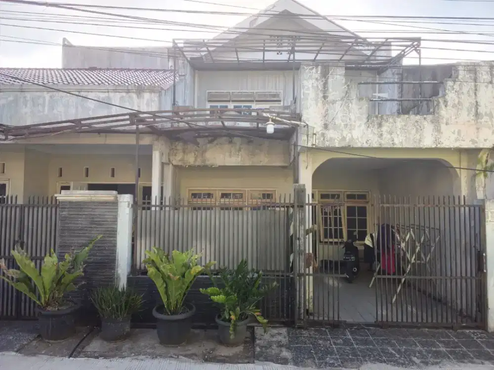 Rumah luas bebas banjir