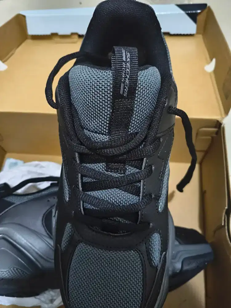 Sepatu Skechers Bobs Original