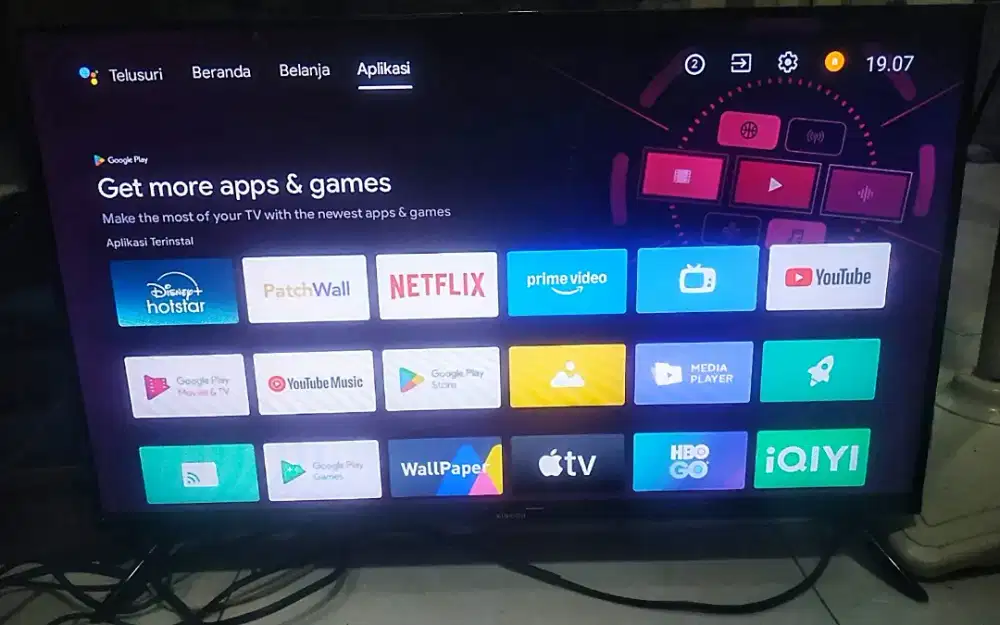TV POLYTRON LED 32 INC SMART ANDROID+DIGITAL BAGUS&GBR BENING BEKASI