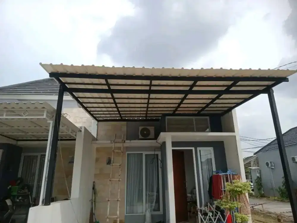 Kanopi baja ringan