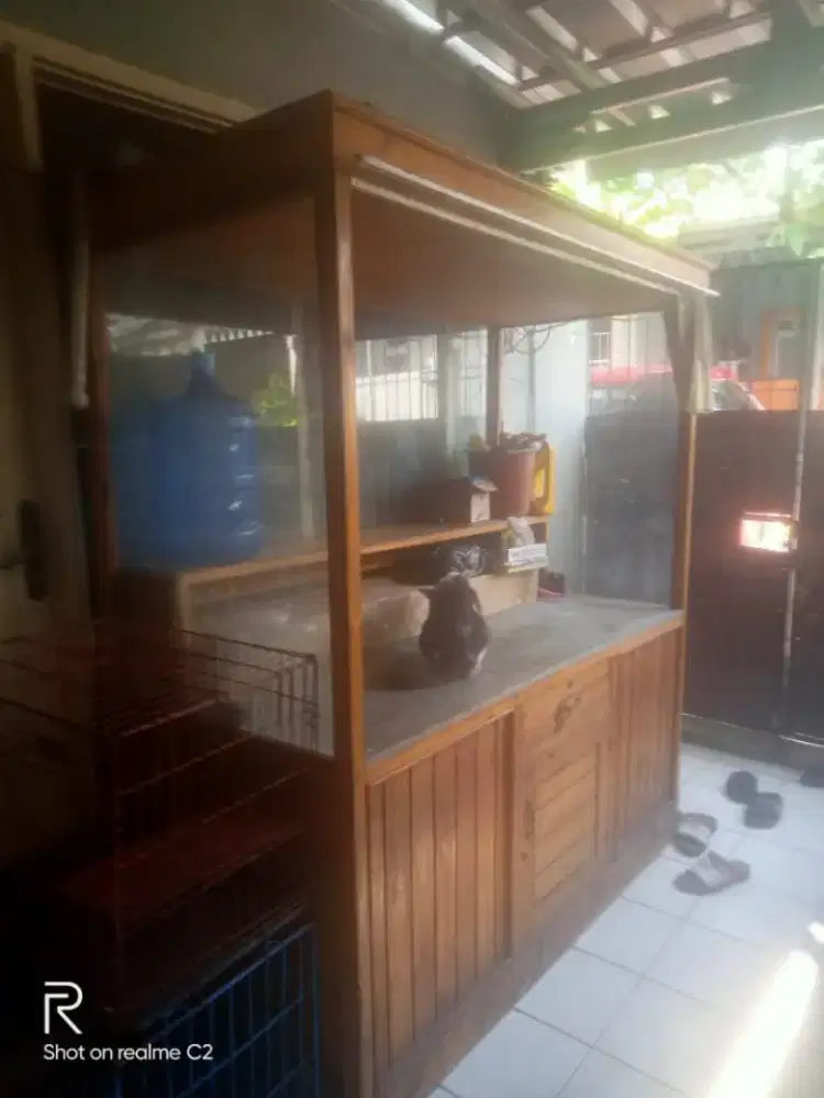 Jual. Etalase kayu
