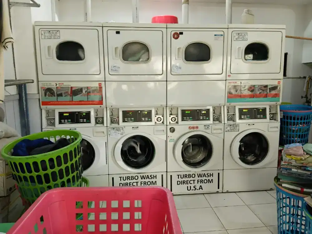 DIJUAL 4 UNIT STACK SPEED QUEEN TURBO WASH (USA)