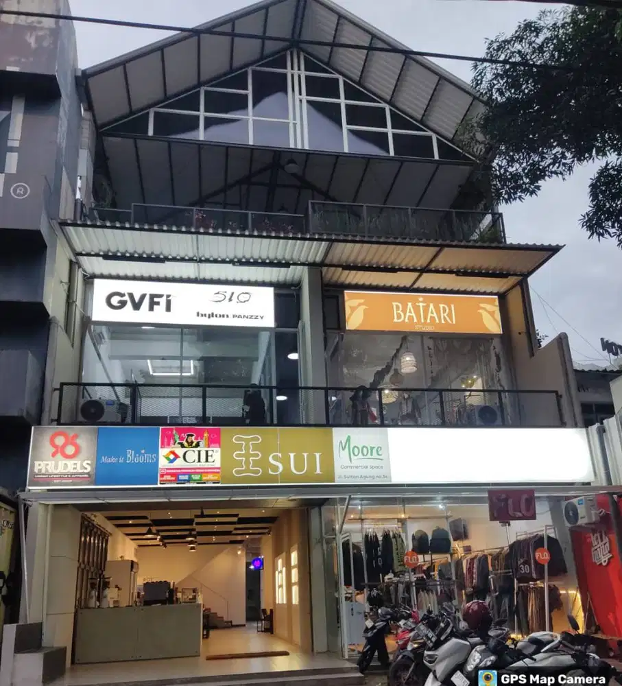 Disewakan Ruang Usaha / Kantor Estetik di Pusat Kota Bandung