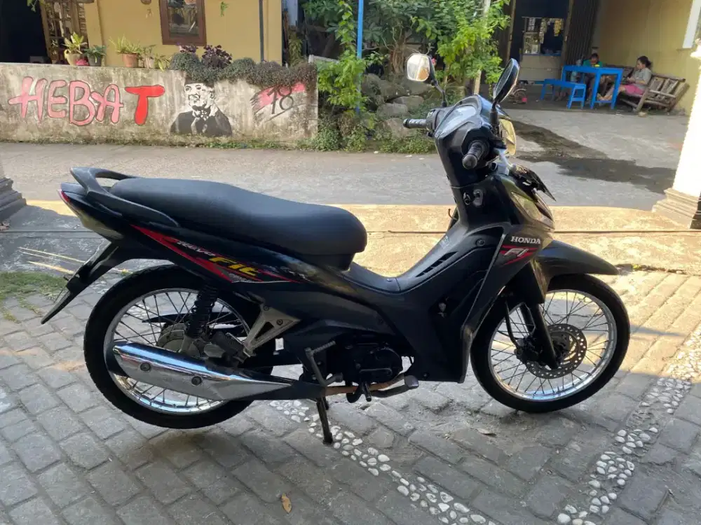 Revo THN 2016 plat AB sleman