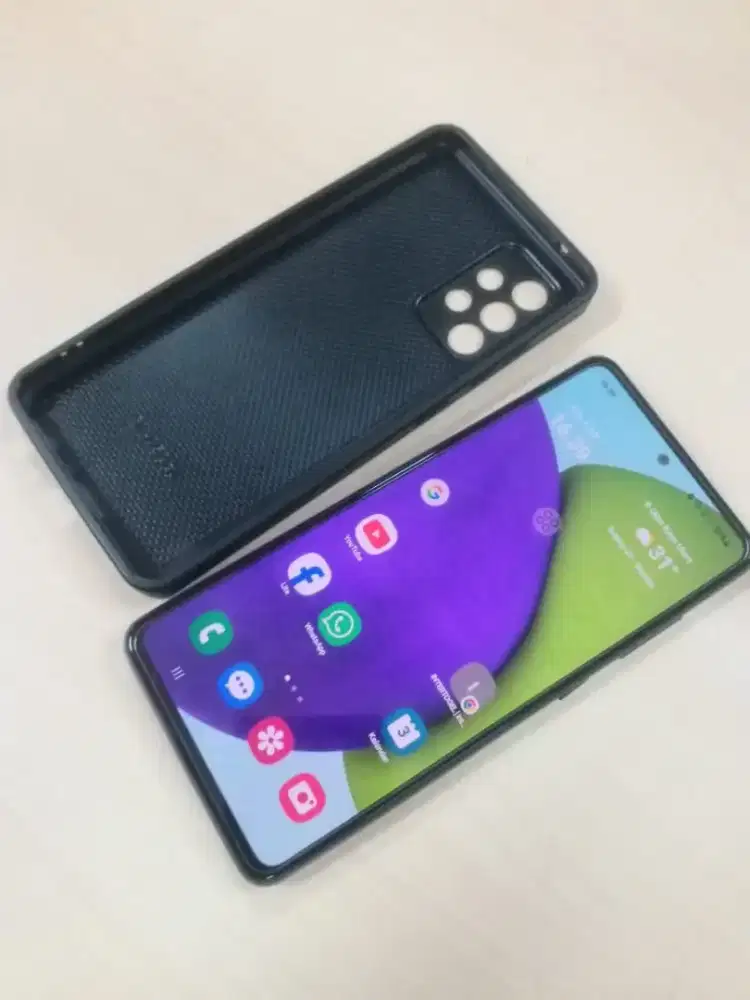Samsung a52 8/128gb ( NFC )