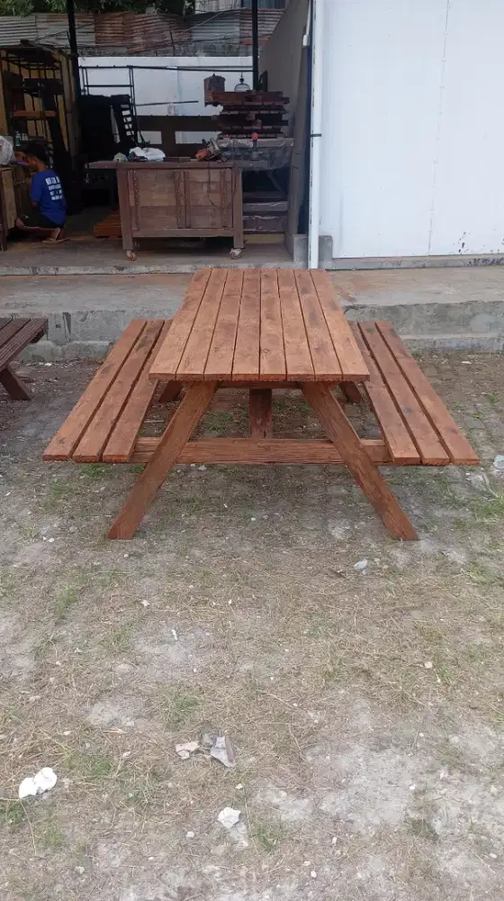 Meja Kursi Taman