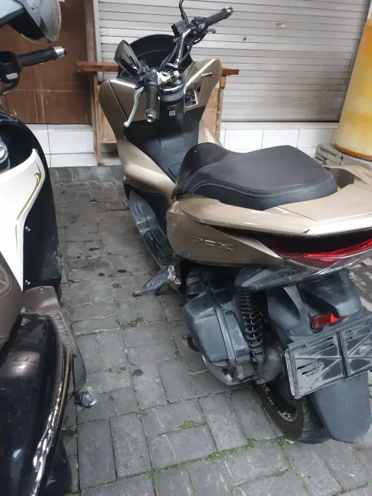 Honda pcx tahun 2018