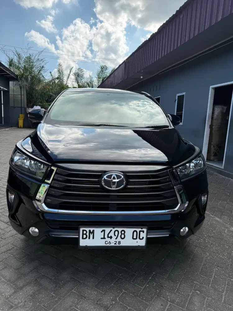Toyota kijang innova reborn