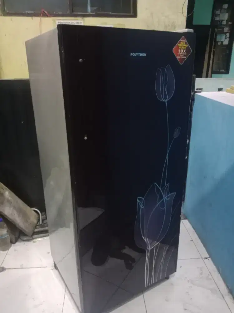 KULKAS POLYTRON BELLEZA 1 PINTU