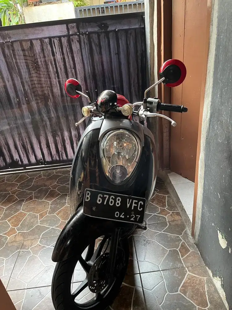 Dijual Scoopy th 2012