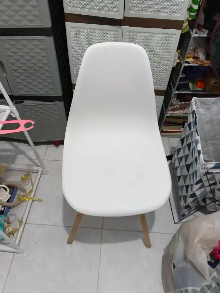 Kursi Minimalis