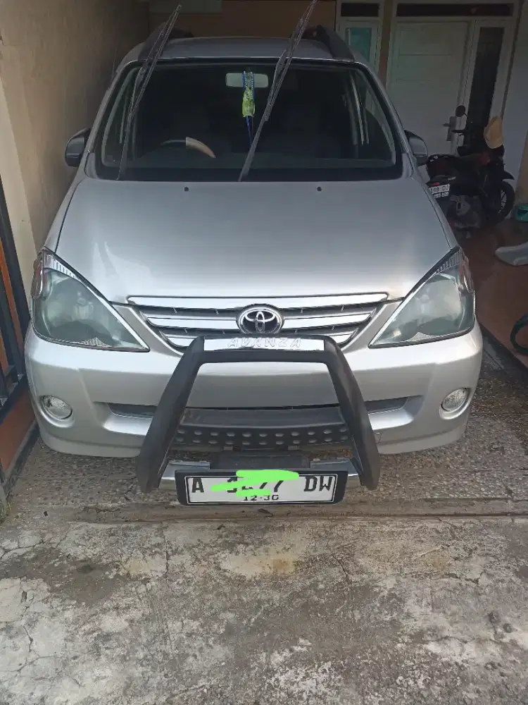 Dijual Toyota Avanza type G 2006 MT