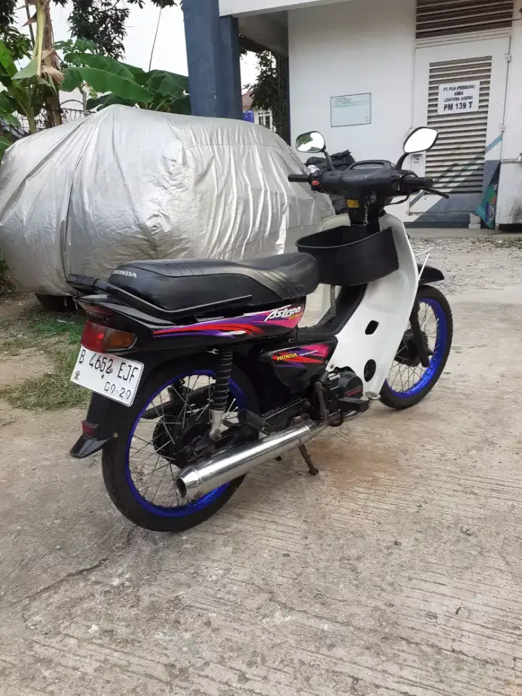 Astrea Grand 1994 pajak on mesin halus Di kfc lenteng bs TT Unit lain