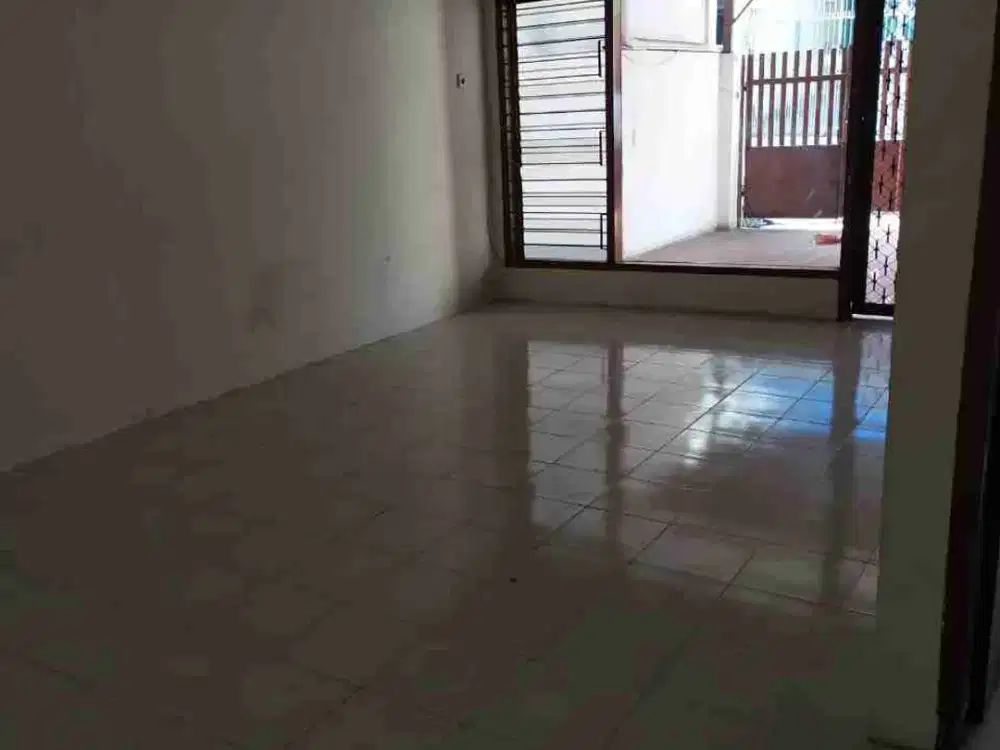 D jual rumah pluit murni