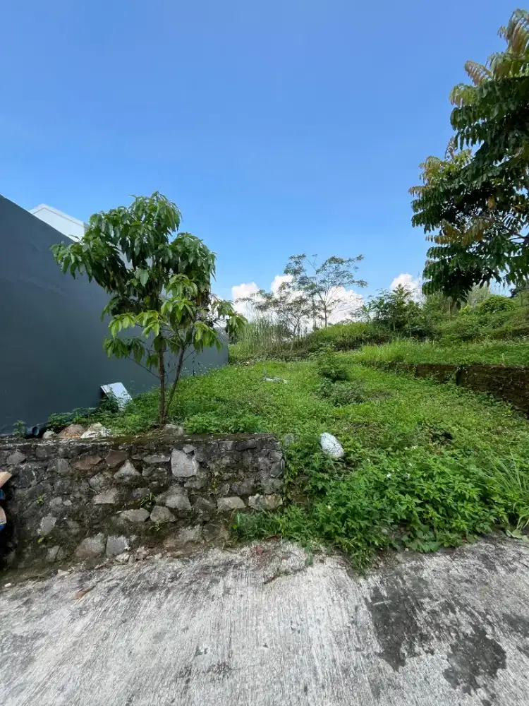 Dijual tanah lingkungan kos-kosan