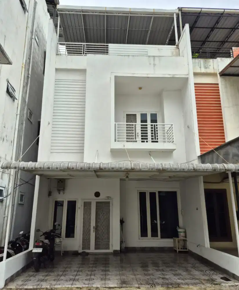 Dijual Rumah Dalam Komplek