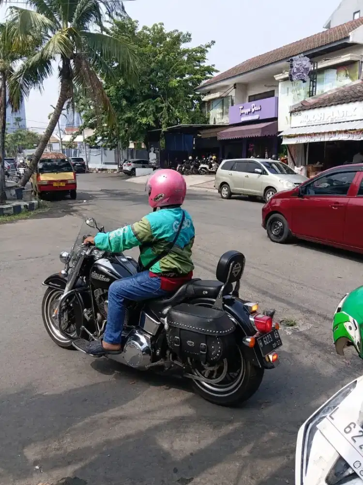 Honda Scoopy atau Beat