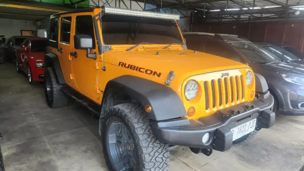 Jeep rubicon 3.6 pentastar 2012AT Tangan pertama dari baru