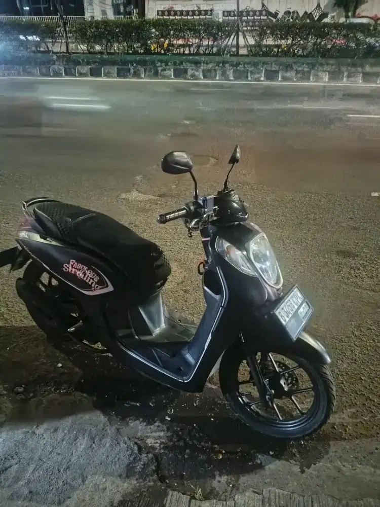 Honda genio 2020 fi