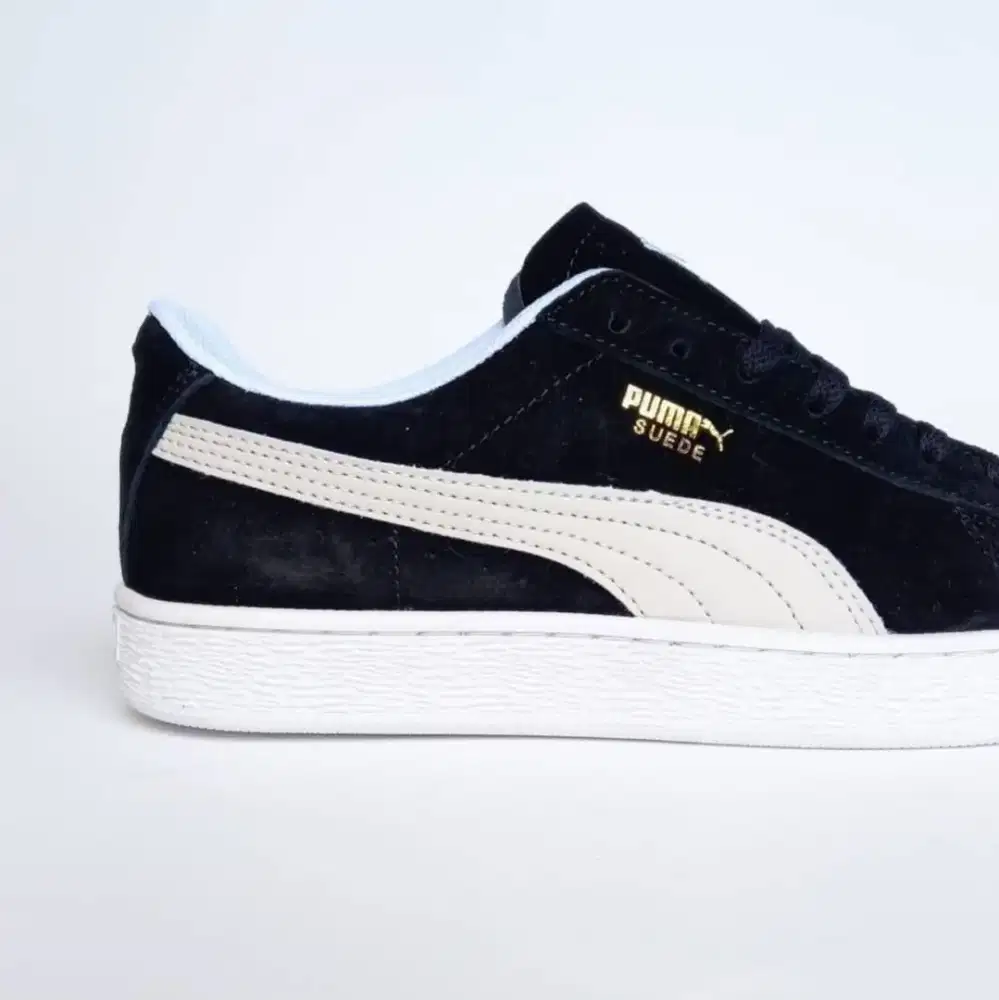 Sepatu pria puma suede