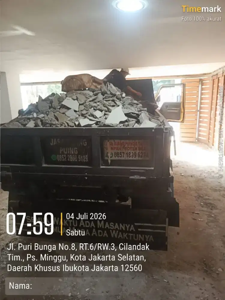 Jasa buang puing dan angkutan sampah