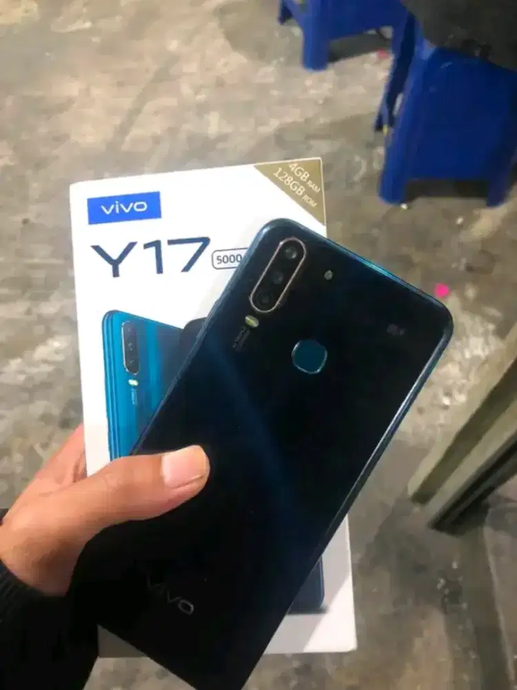 Vivo Y17 4/128gb fullset