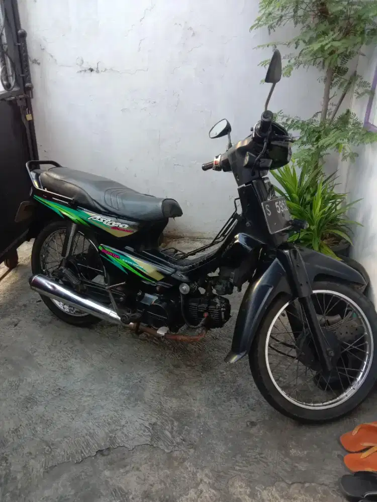 Honda Astrea grand 2000
