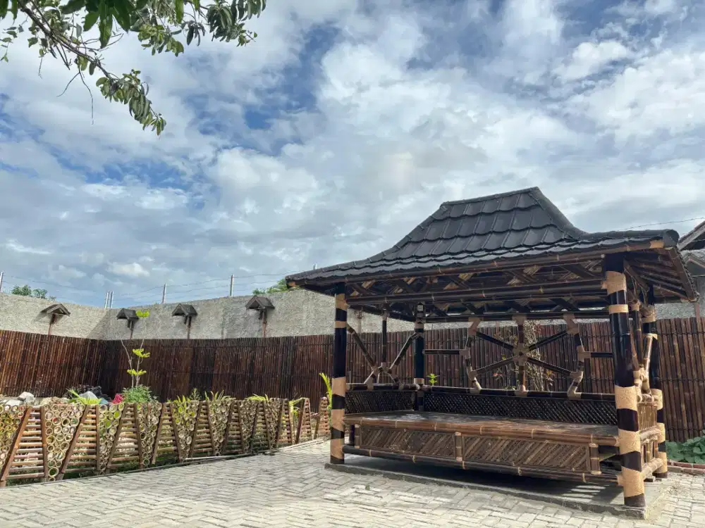 Saung gazebo gubuk rumah bambu 3x2