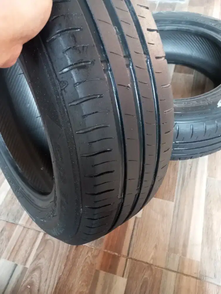 Ban Dunlop UK 165/65 Second Velg Ring13