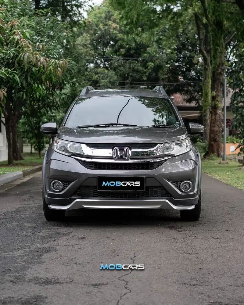 FREE BBM FULL TANK BR-V 1.5 E PRESTIGE CVT MATIC 2020-2019 ABU GREY