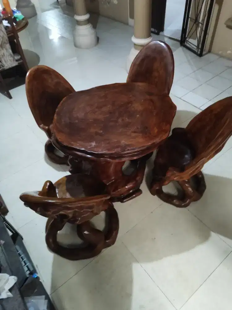 DiJUAL CEPAT Meja kursi akar 1 set