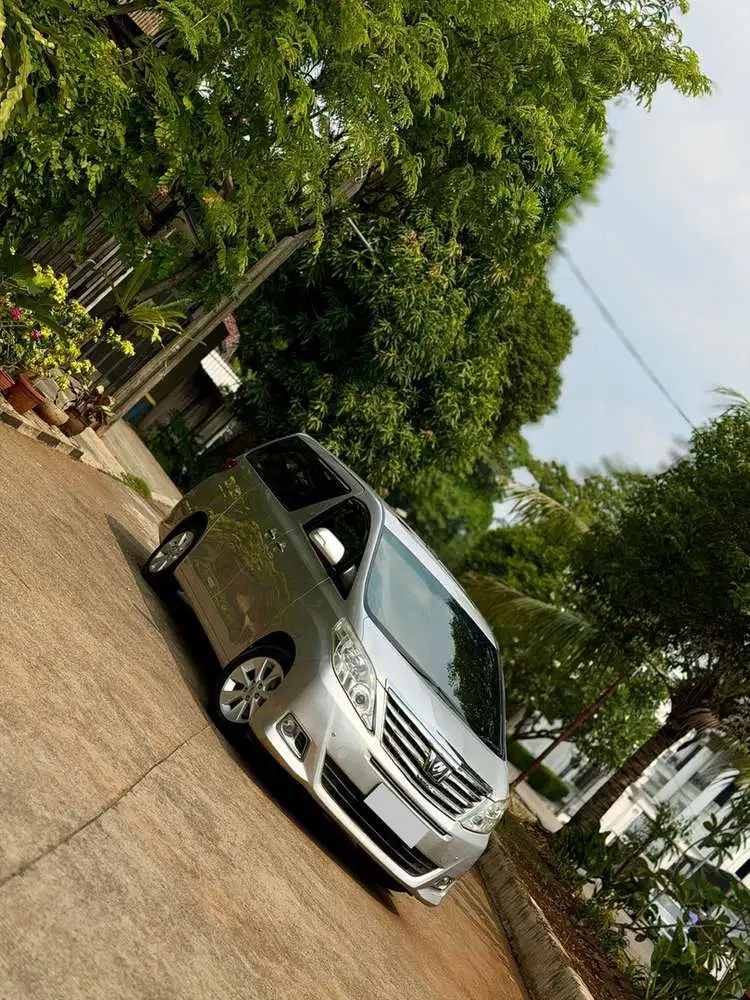 Toyota Alphard 2012 Bensin