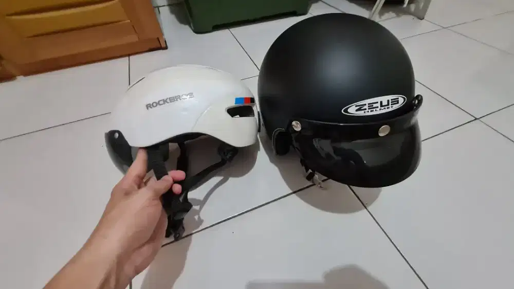 Helm Motor dan Helm Sepeda