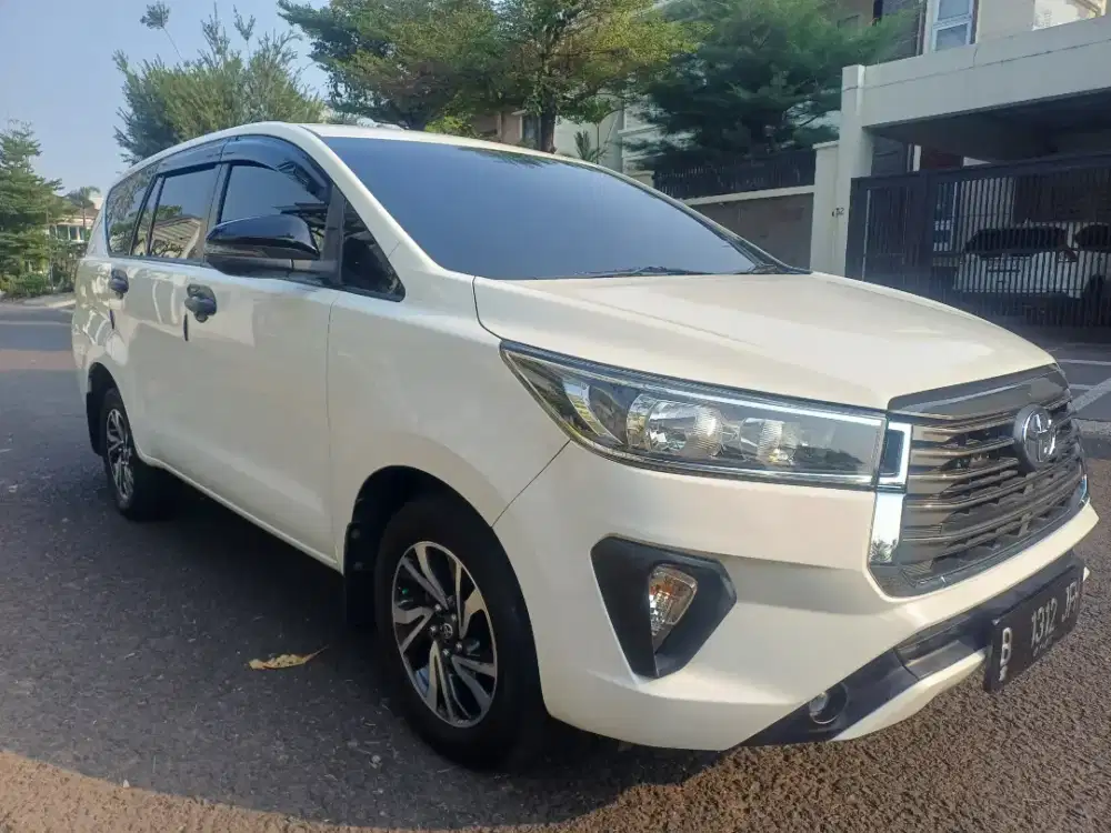 Toyota Innova 2.4 G A/T 2021 Diesel Putih 1 A/N Sendiri BgsSkl SptBaru