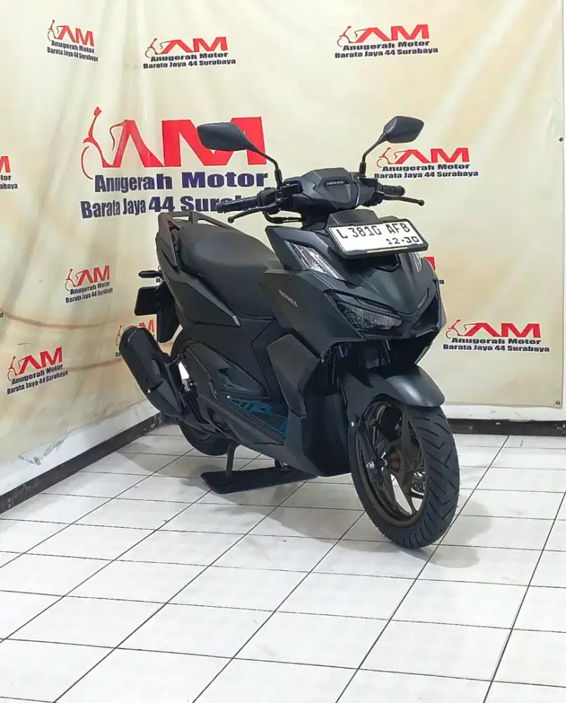 Istimewa Km 2700 Honda vario 160 Abs tahun 2025 Hitam Doff