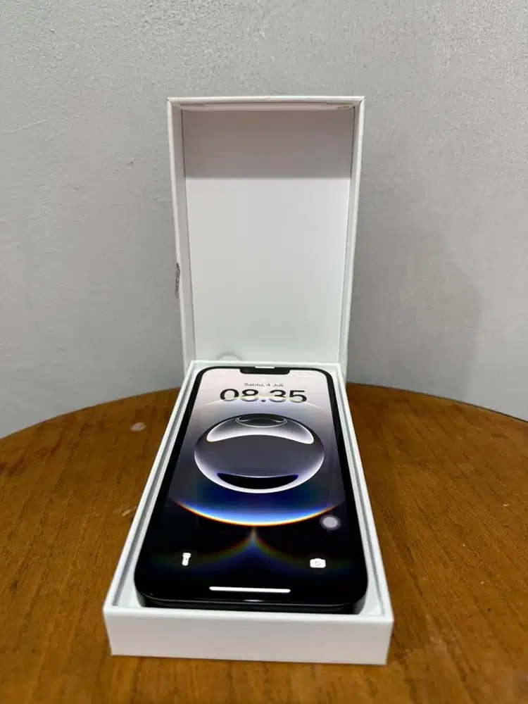 Iphone 16e 128gb Ibox Garansi on